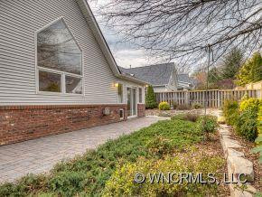 6 Caton Place - Photo 12