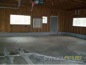 1030 BROOKLYN AVENUE - Photo 7