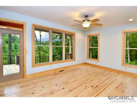 491 TRADITIONS WAY - Photo 12