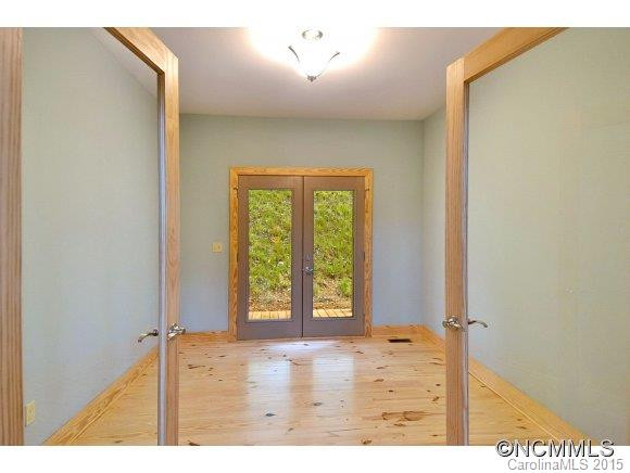 491 TRADITIONS WAY - Photo 14