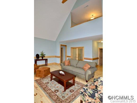491 TRADITIONS WAY - Photo 18