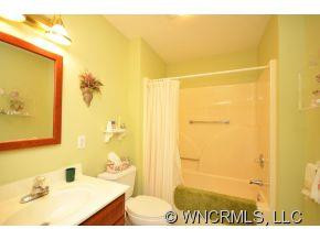 401 Wild Oak Lane - Photo 15
