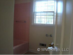 707 4th Avenue West - Photo 7
