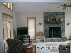 256 Blackberry LN - Photo 4
