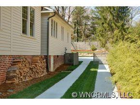 1721 Clairmont Drive - Photo 17