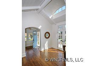 1721 Clairmont Drive - Photo 3