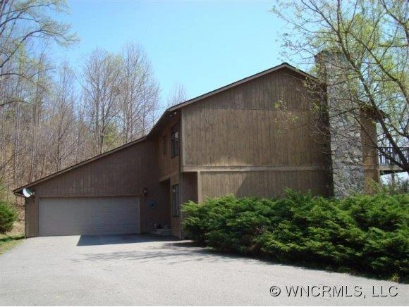 800 BULL CREEK ROAD