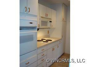 800 BULL CREEK ROAD - Photo 9