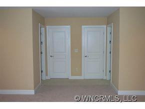 18 Trafalgar Circle - Photo 12