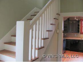 323 Franklin Street - Photo 12