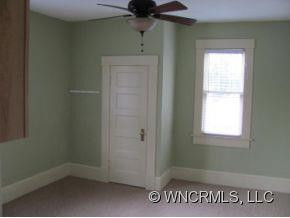 323 Franklin Street - Photo 14