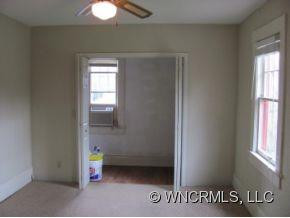 323 Franklin Street - Photo 15