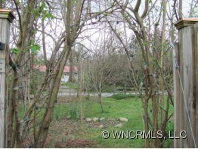 323 Franklin Street - Photo 20