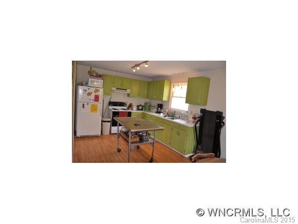 561 Island Ford Road - Photo 7