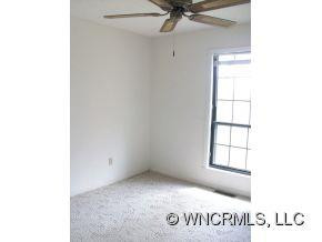 38 Country Road - Photo 16