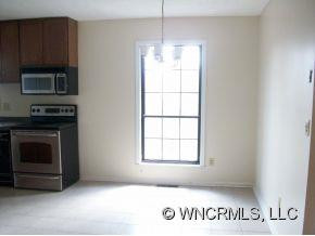 38 Country Road - Photo 5