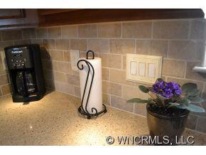 111 Andover Place - Photo 12
