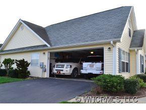 111 Andover Place - Photo 4