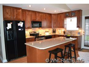 111 Andover Place - Photo 10