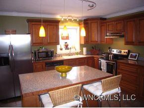 23 HIGHLAND STREET - Photo 4