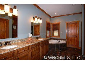 160 FLAMELEAF LANE - Photo 13
