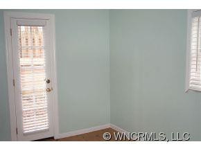 24 Rhododendron Drive - Photo 4