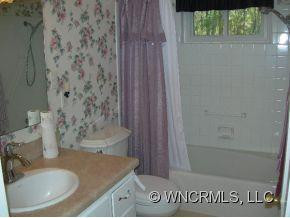 135 LUTHER BURBANK DRIVE - Photo 8