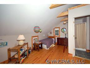 86 Aaron Way - Photo 8
