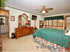  - Photo 11