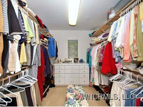  - Photo 17