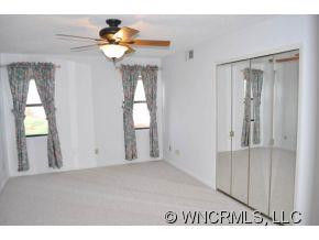 205 Abbey Circle - Photo 9