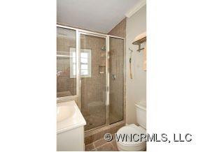 98 Kimberly Avenue - Photo 18