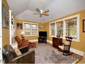 98 Kimberly Avenue - Photo 6