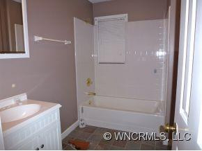 71 Auburn Park Drive - Photo 16