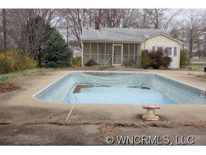 110 Vine Street - Photo 2