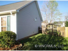 371 Planters Creek Rd - Photo 3