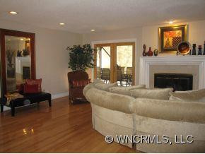 166 Surry Lane - Photo 2
