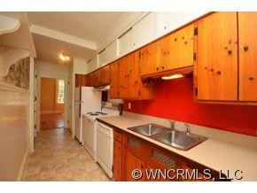 18 The Circle - Photo 12