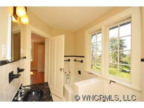 18 The Circle - Photo 18