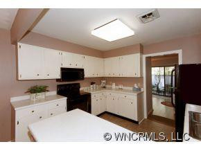 17 Lakemoor Lane - Photo 8