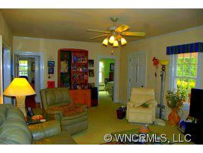 201 Pine Avenue - Photo 4