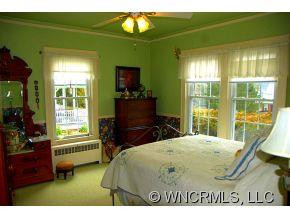201 Pine Avenue - Photo 5