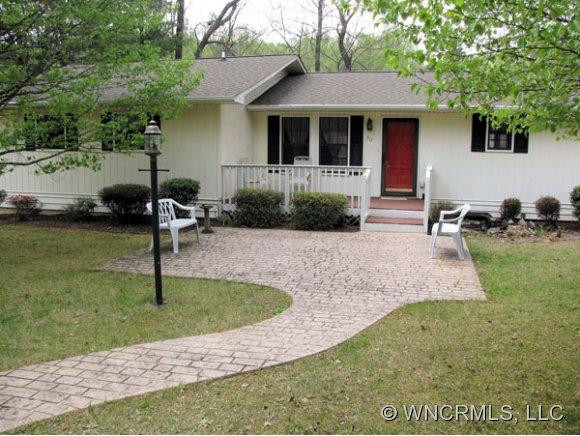 30 LAKE DRIVE