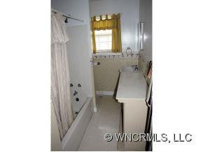 30 LAKE DRIVE - Photo 7