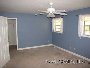 30 LAKE DRIVE - Photo 9