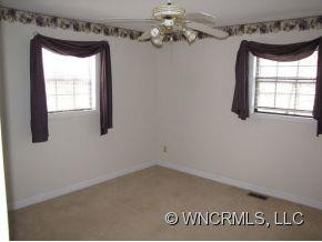 30 LAKE DRIVE - Photo 10