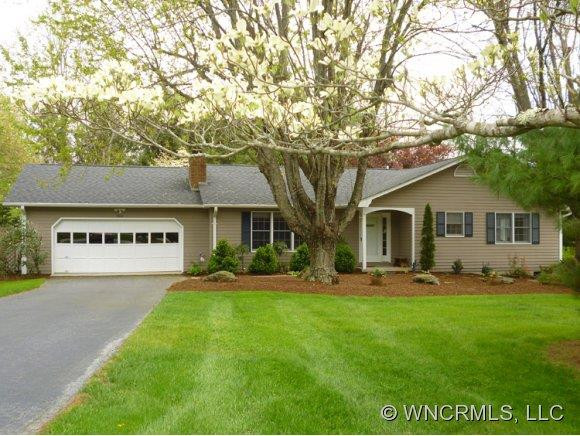 396 Viewcrest Drive