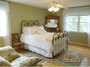 396 Viewcrest Drive - Photo 15