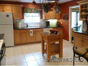 396 Viewcrest Drive - Photo 4