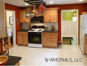396 Viewcrest Drive - Photo 5